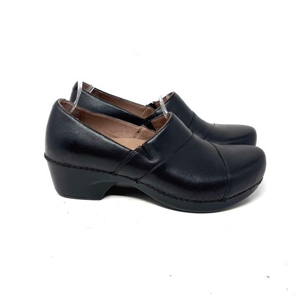 Dansko Clogs - Picture 5 of 7